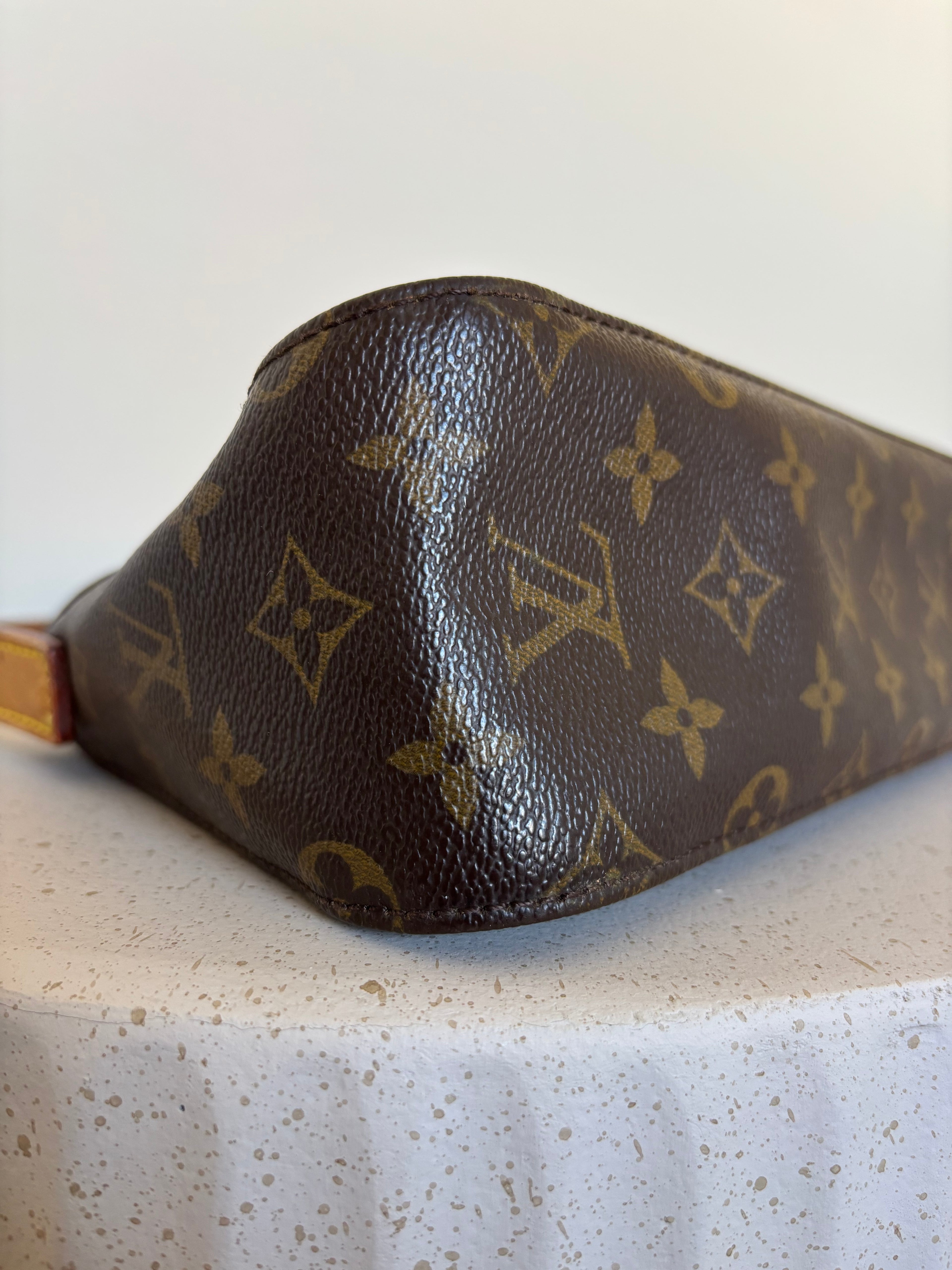 Louis Vuitton Mini Looping