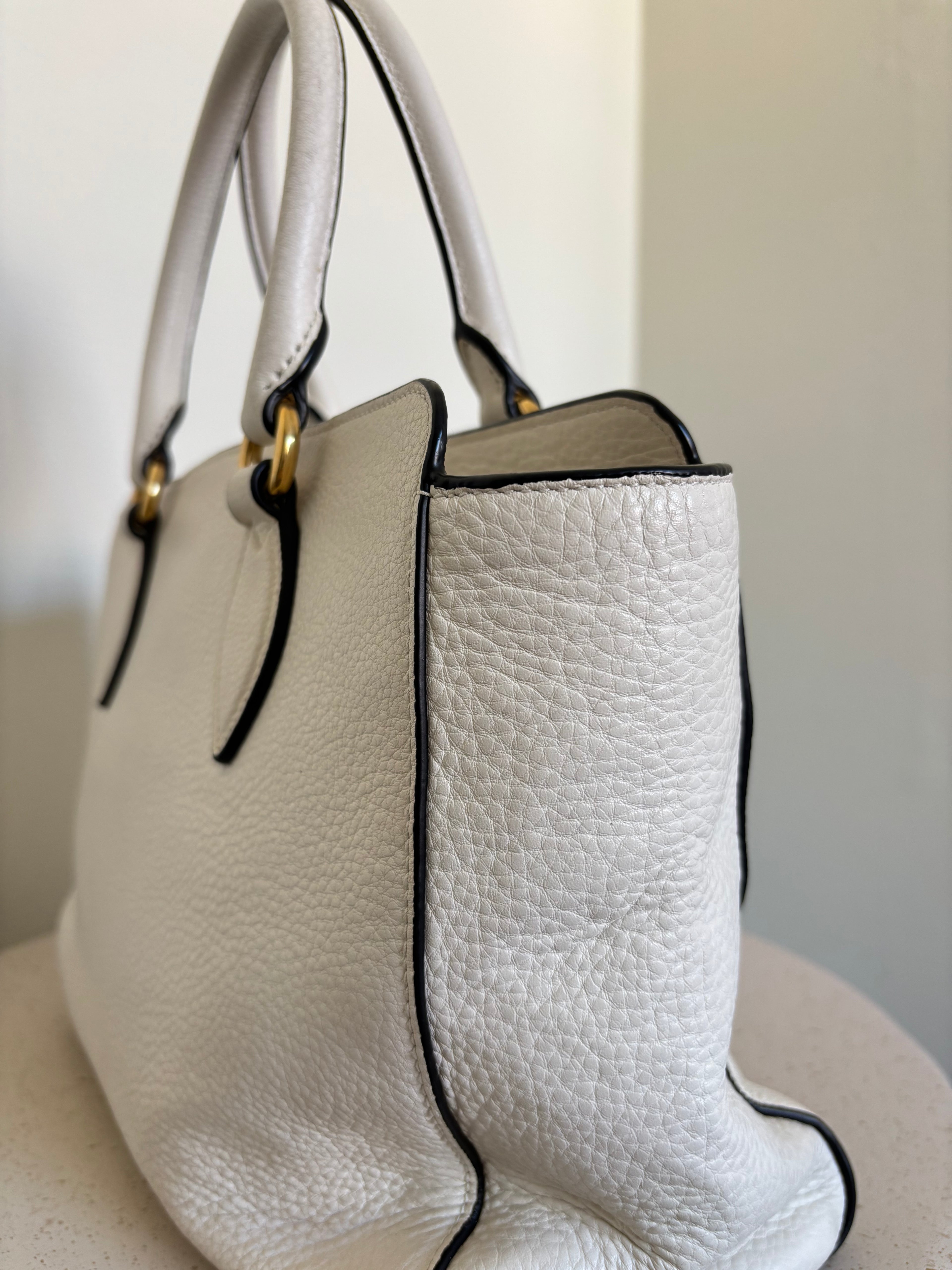 Prada Vitello Phenix Tote
