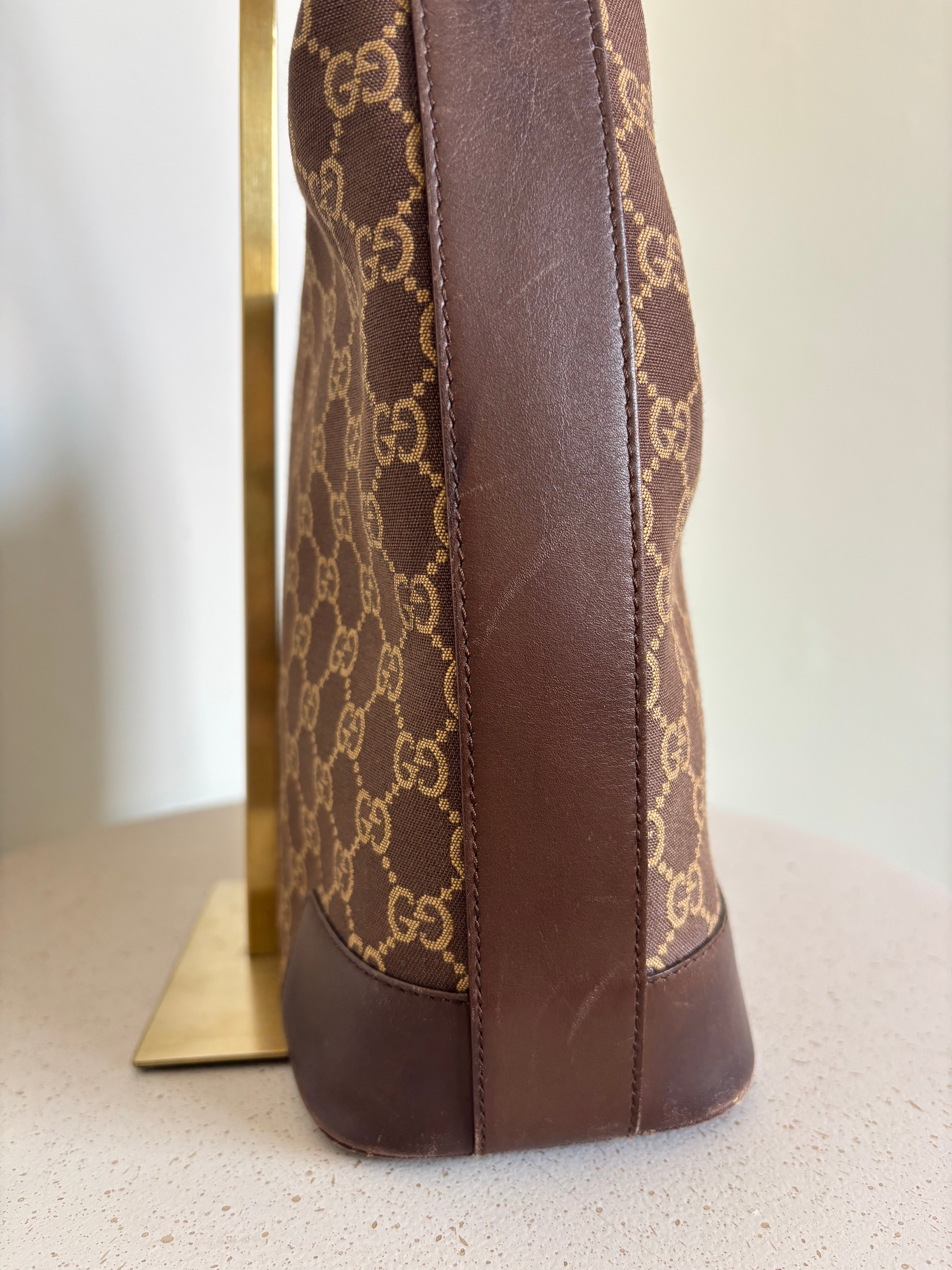 Gucci GG Supreme Hobo Bag