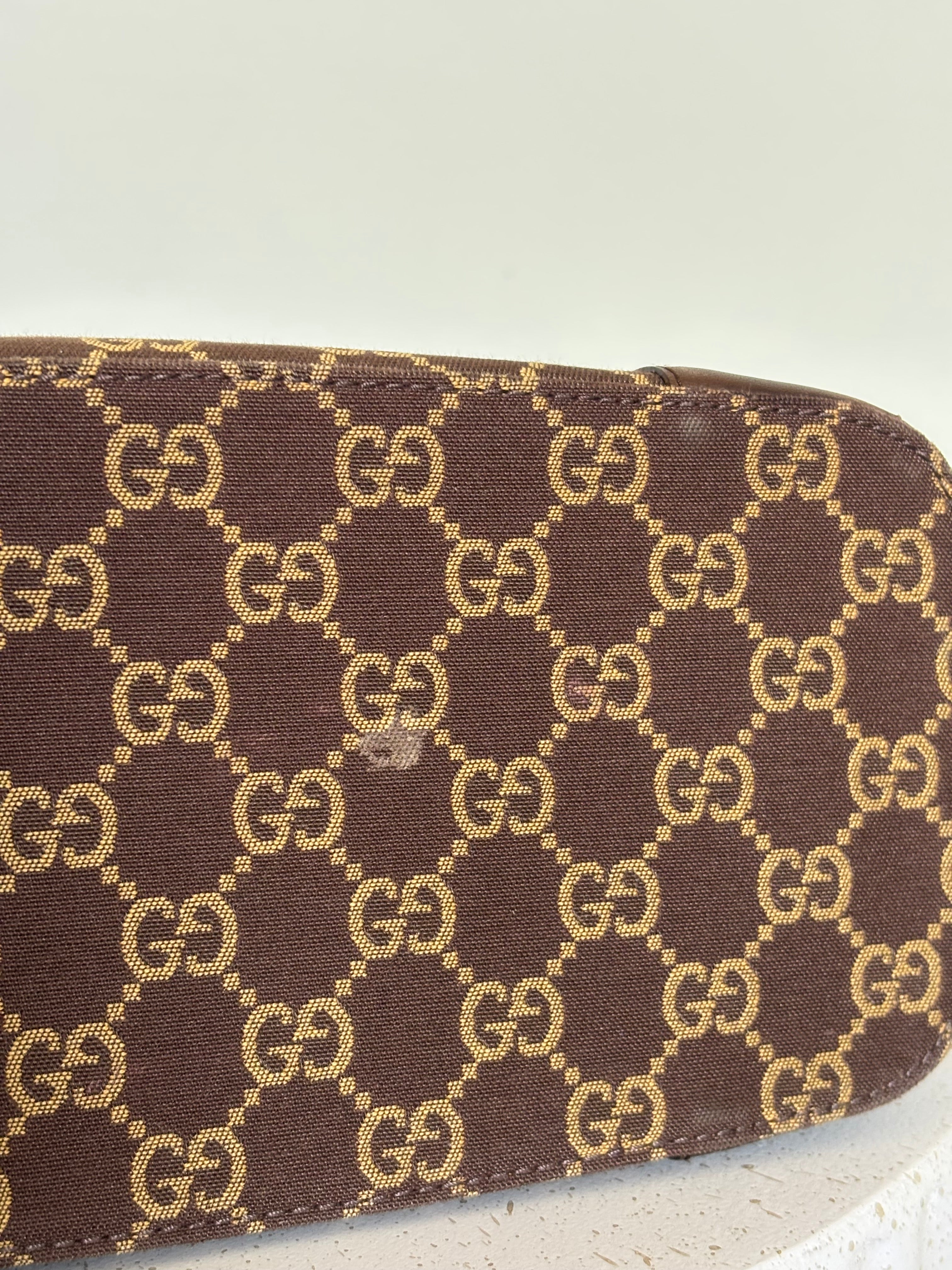 Gucci GG Supreme Hobo Bag