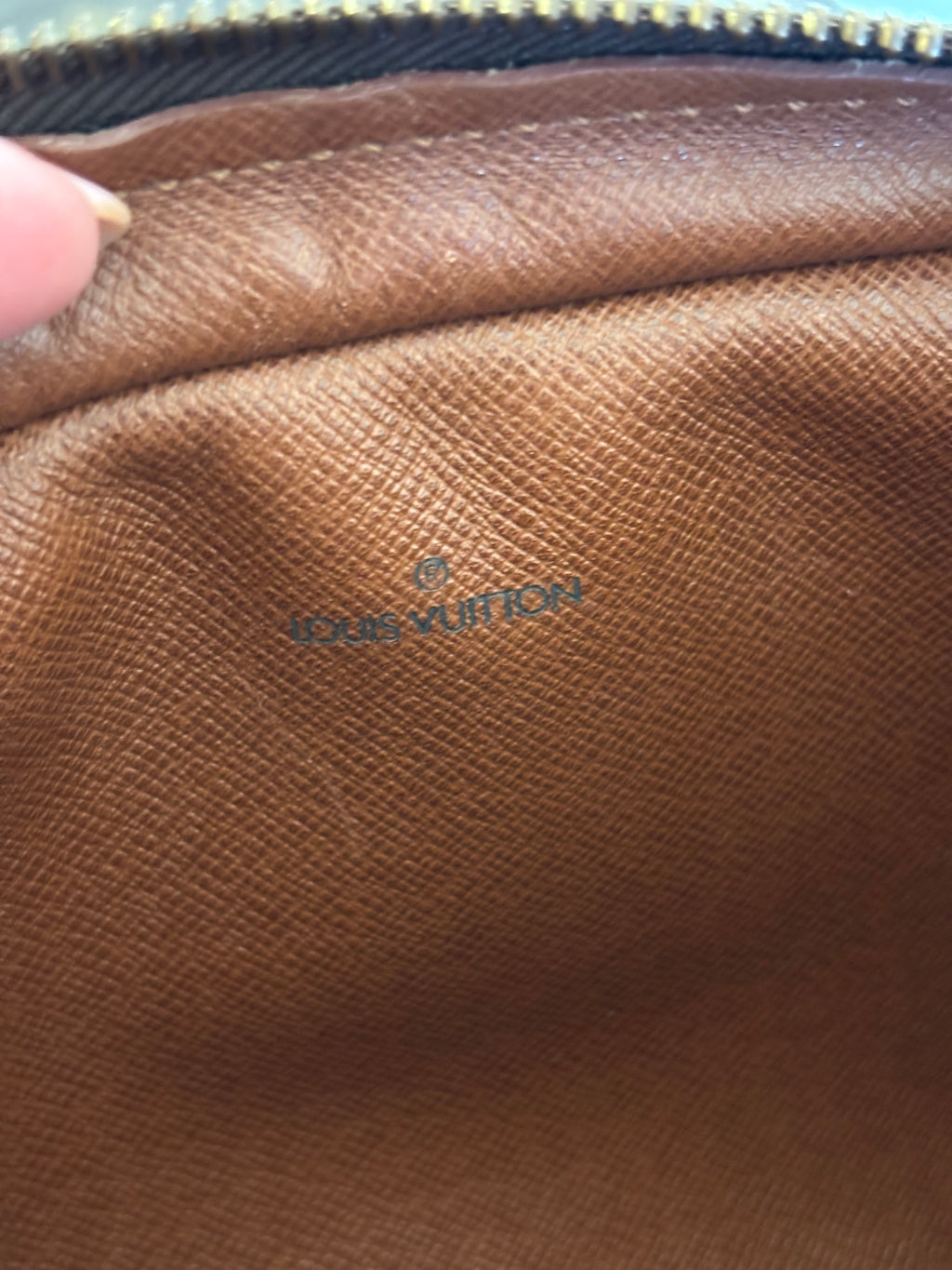 Louis Vuitton St. Germain 24