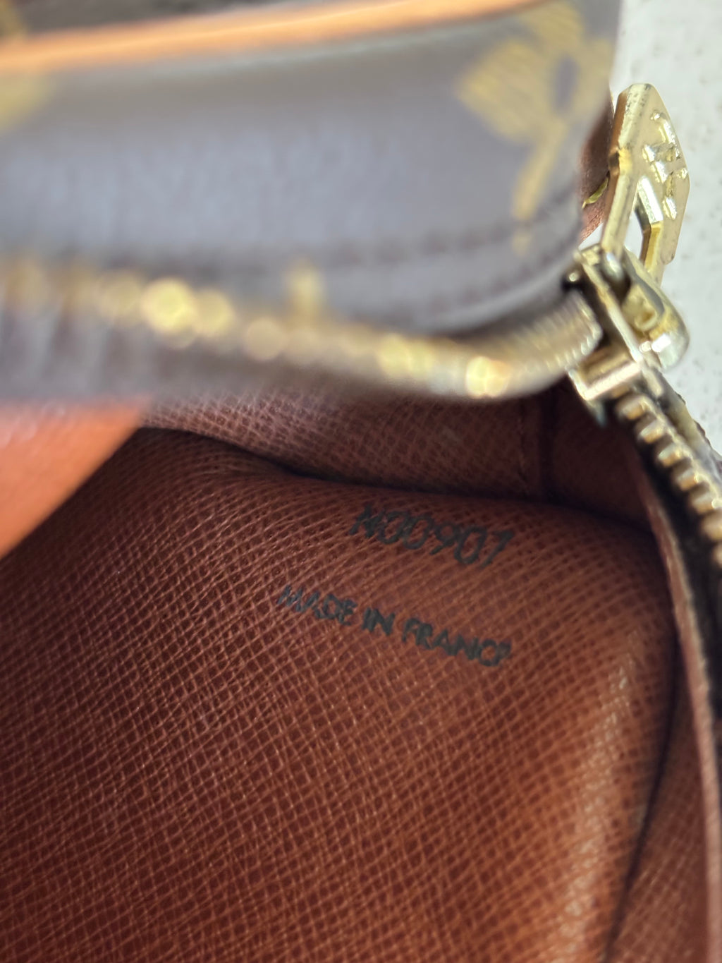 Louis Vuitton St. Germain 24