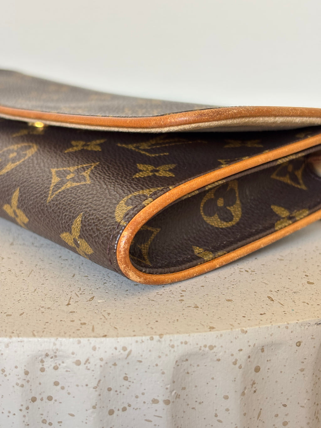 Louis Vuitton Twin Pochette GM