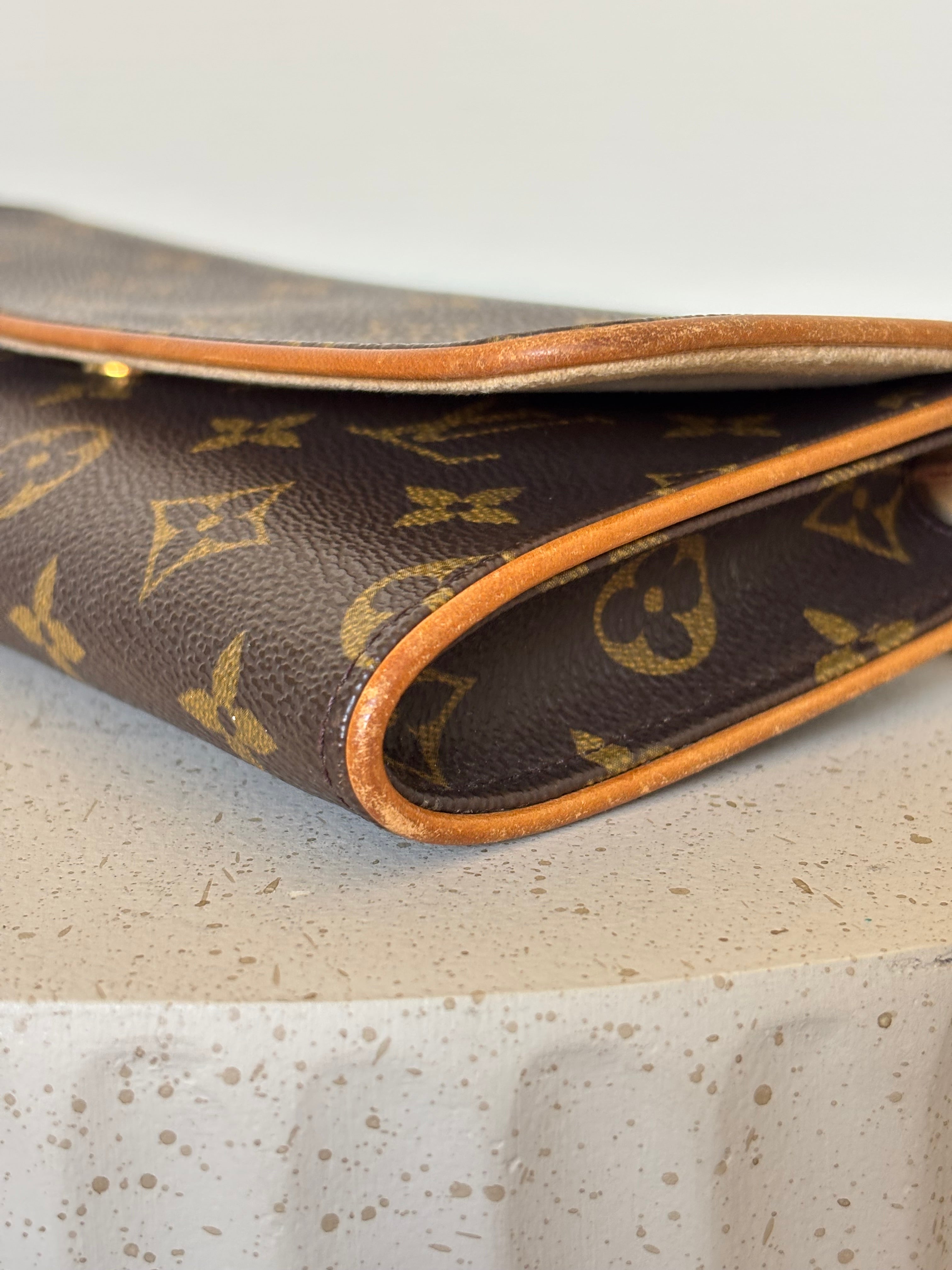 Louis Vuitton Twin Pochette GM
