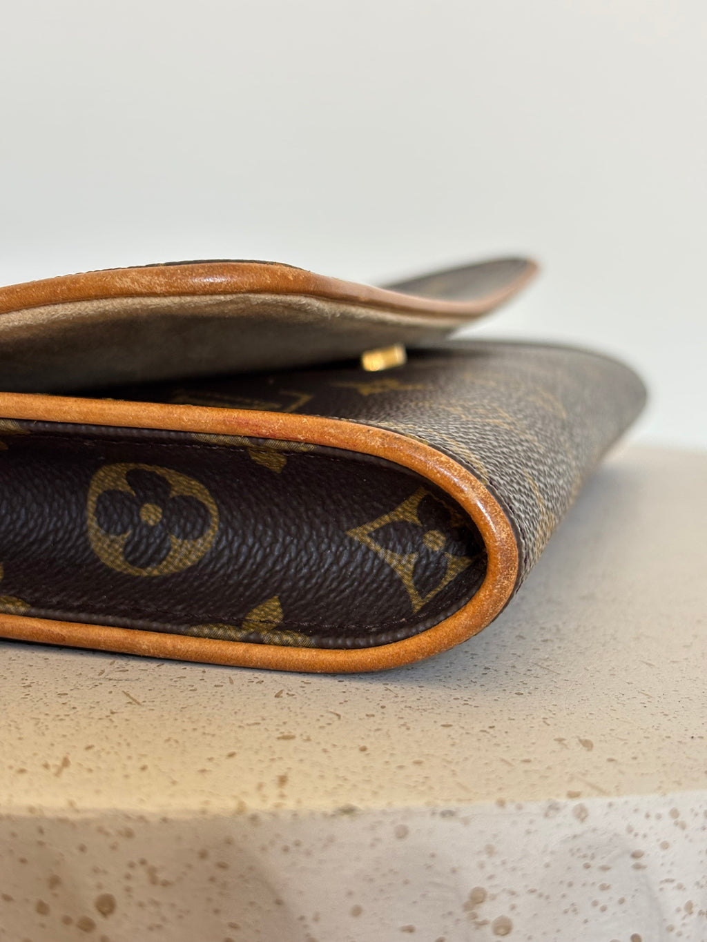 Louis Vuitton Twin Pochette GM
