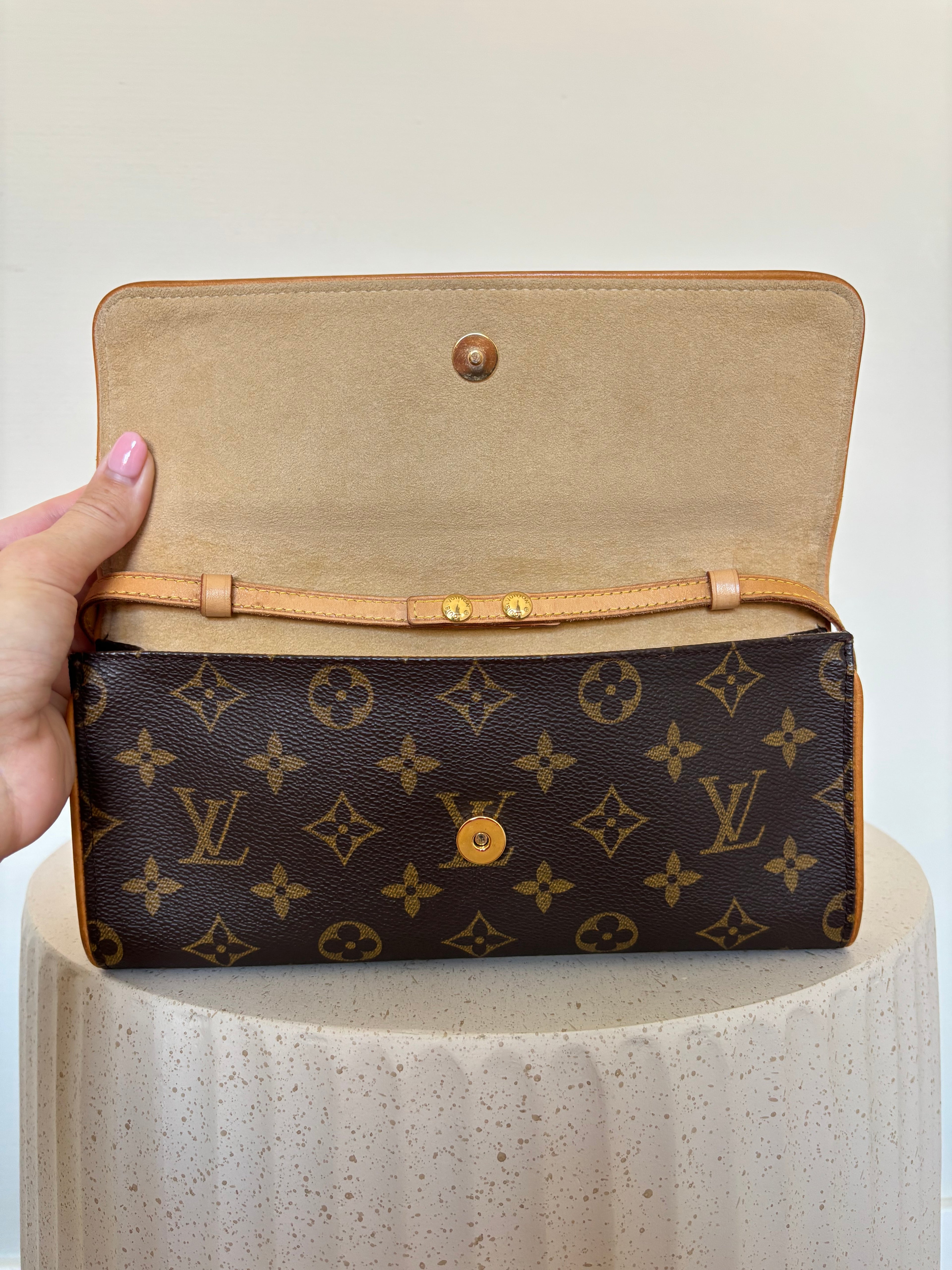 Louis Vuitton Twin Pochette GM