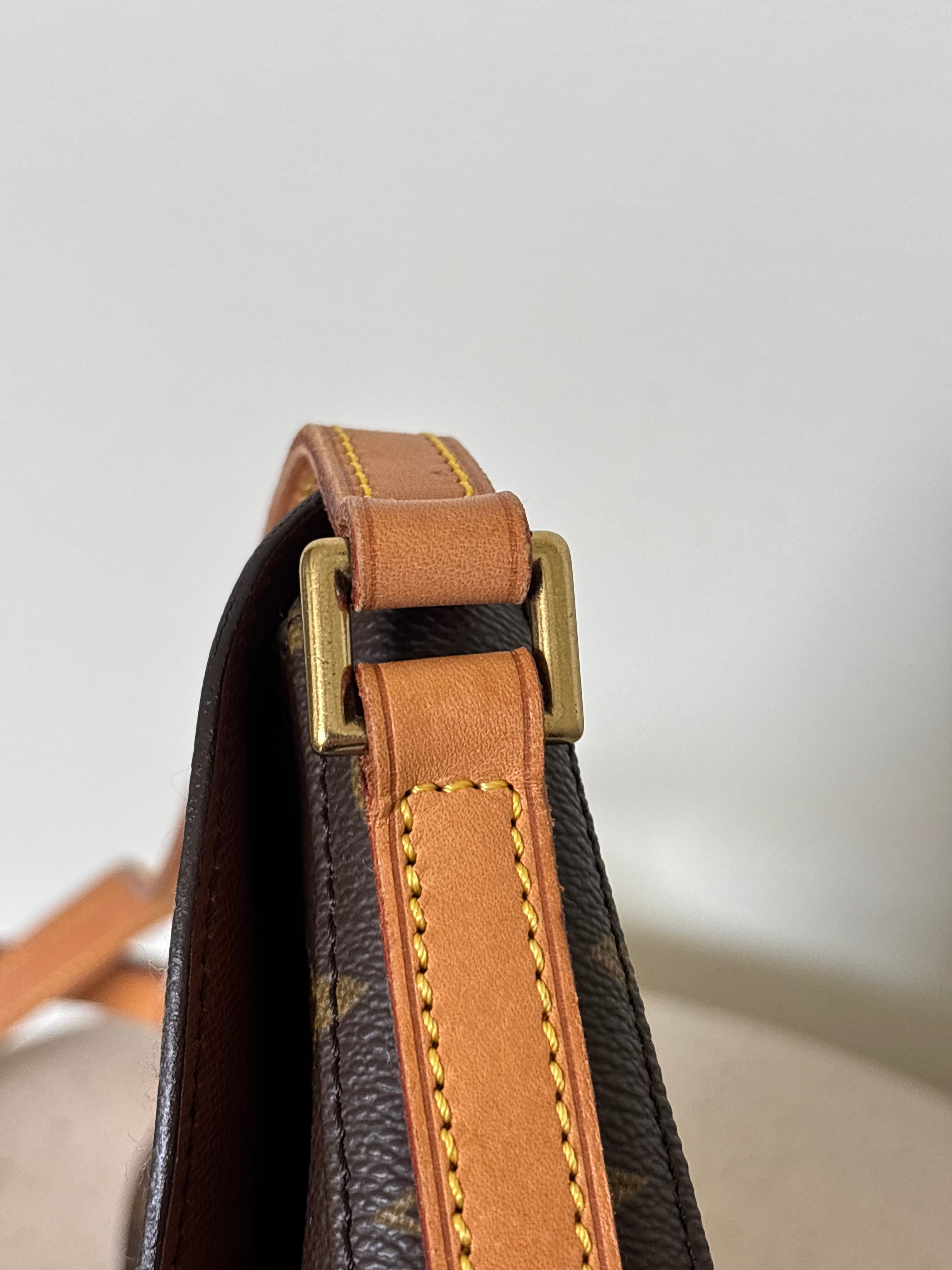 Louis Vuitton Chantilly PM