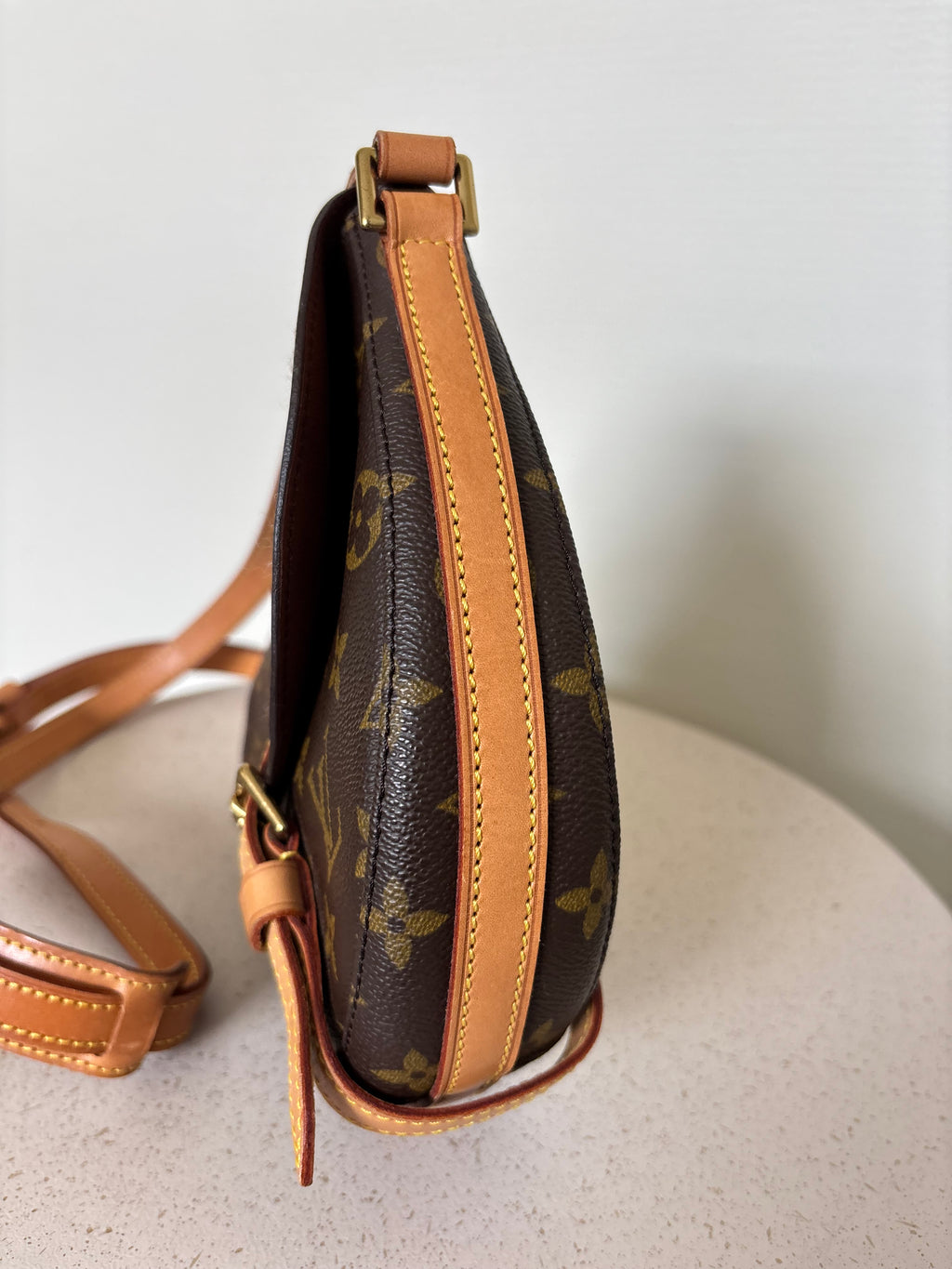 Louis Vuitton Chantilly PM