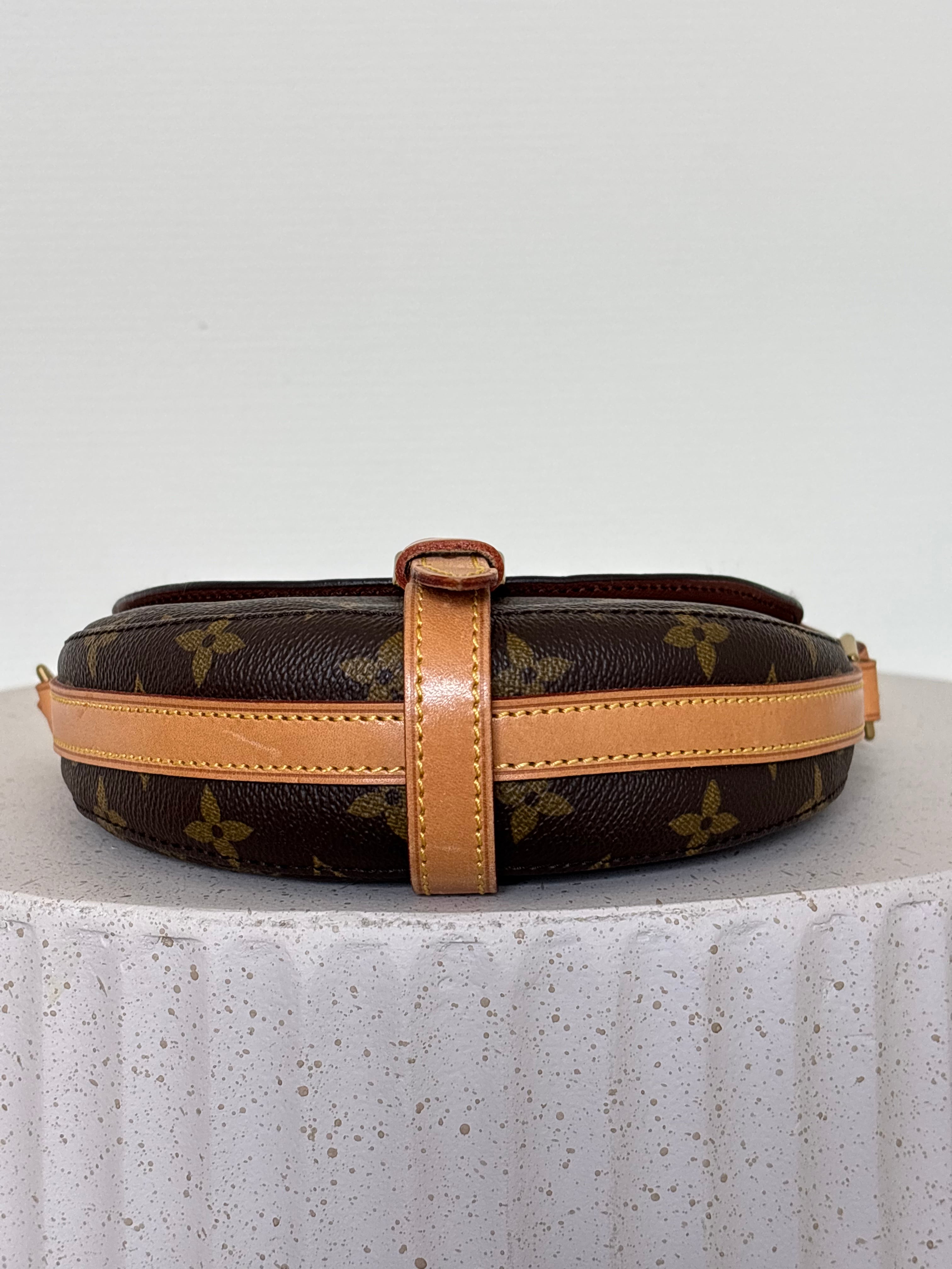 Louis Vuitton Chantilly PM