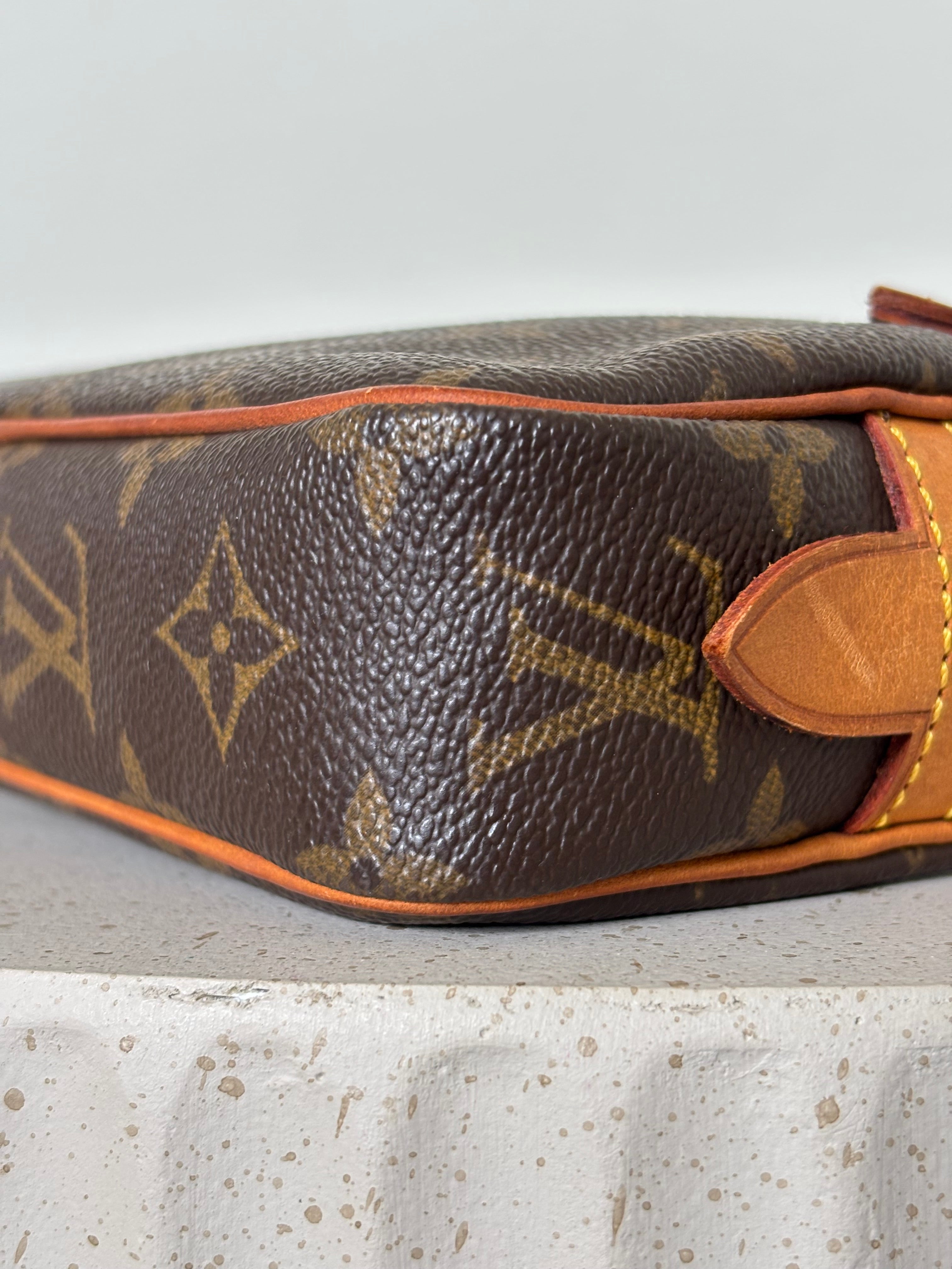 Louis Vuitton Marly Bandouliere