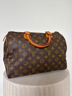 Louis Vuitton Speedy 30