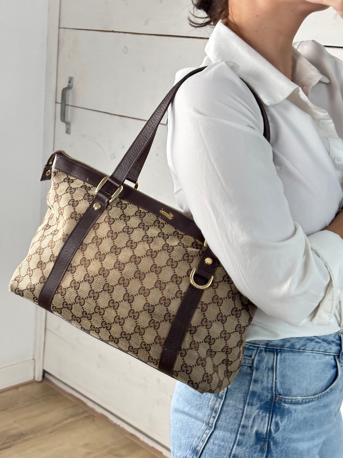 Gucci Abby Zip Tote Medium