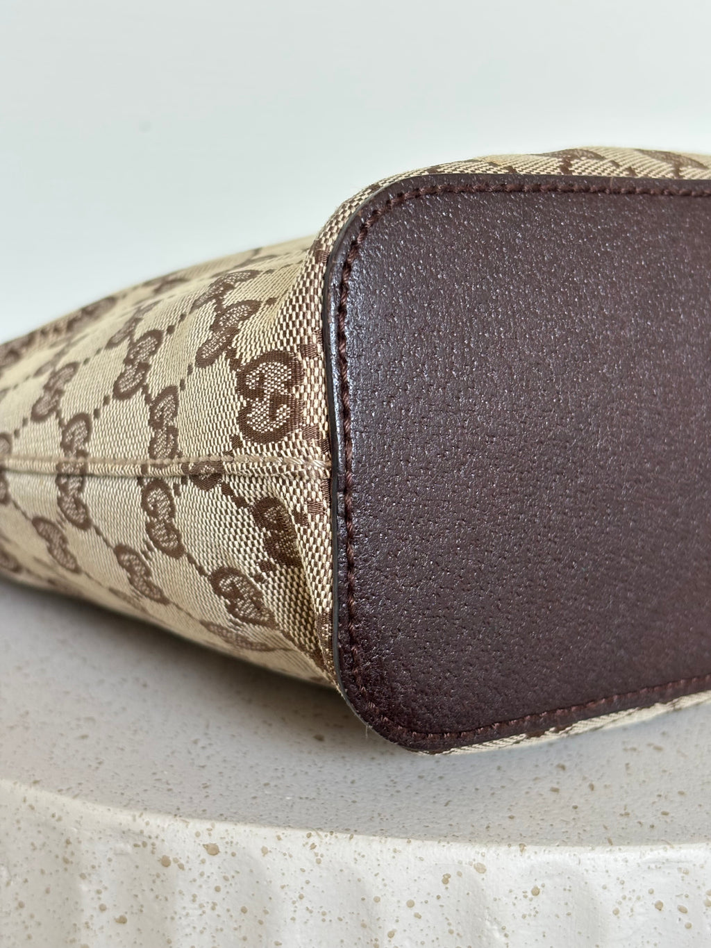 Gucci Lock Canvas GG Supreme