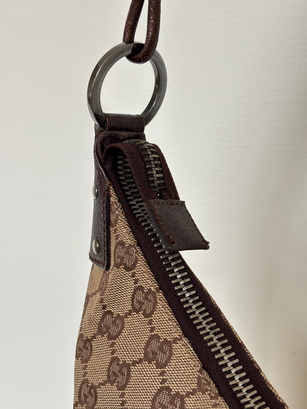 Gucci Lock Canvas GG Supreme