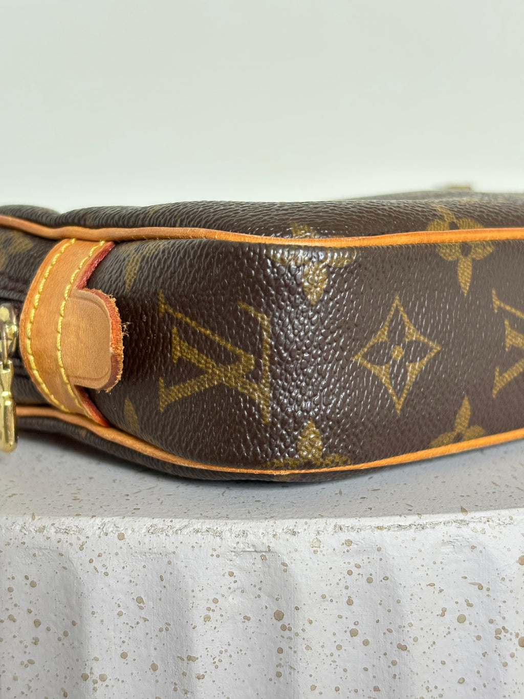 Louis Vuitton Marly Bandoulière