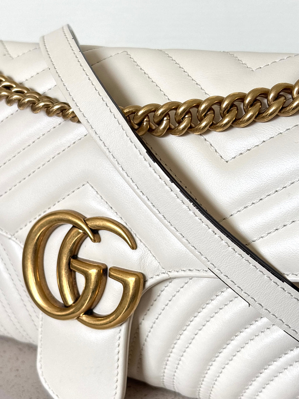 Gucci GG Marmont Medium