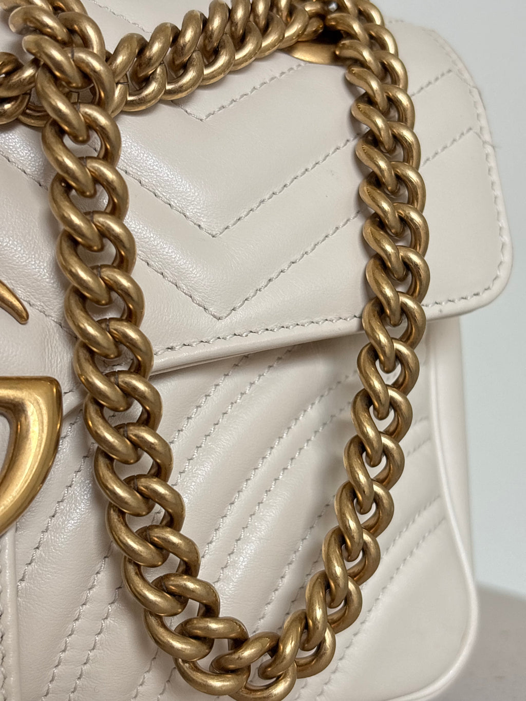 Gucci GG Marmont Medium
