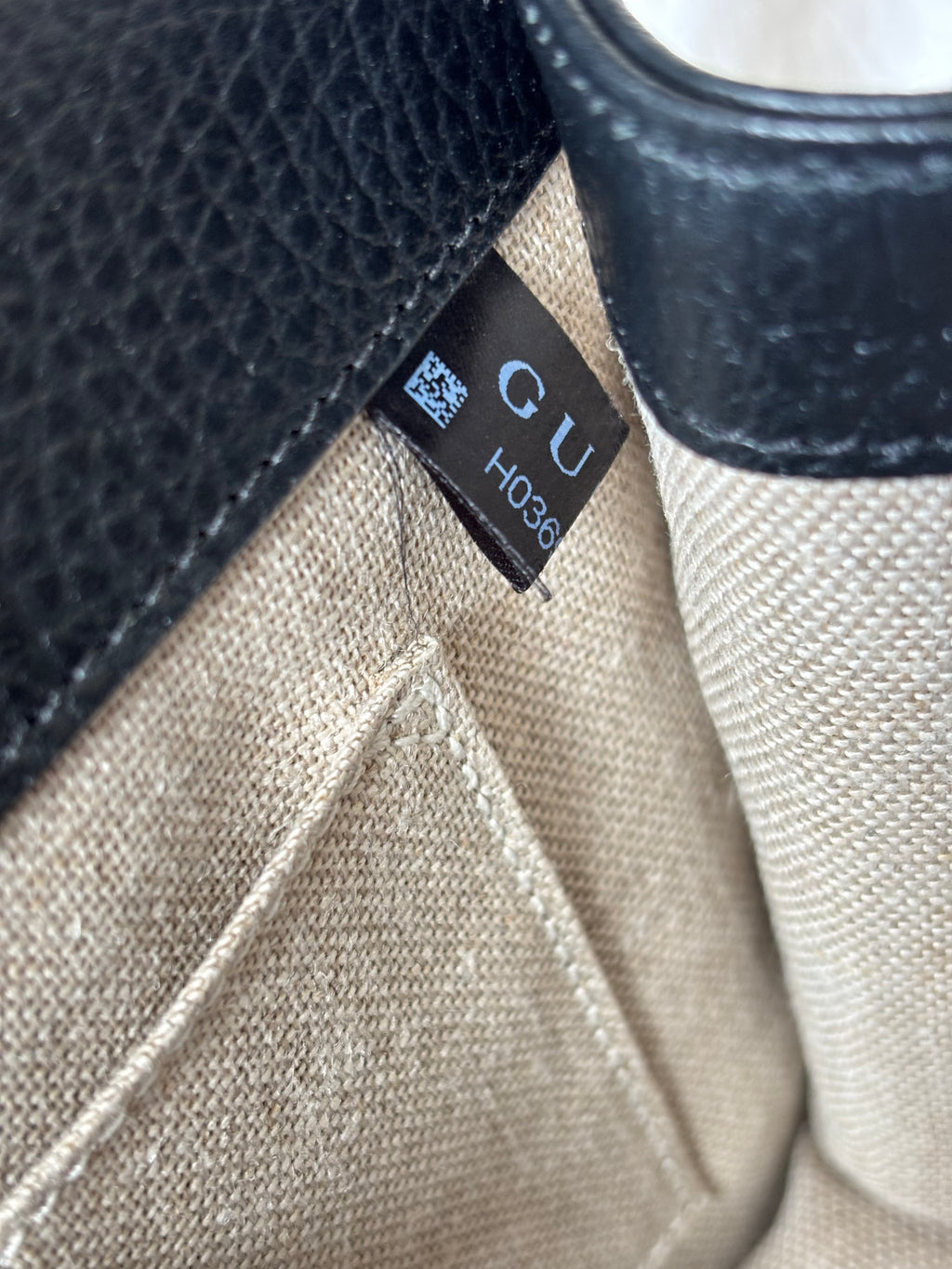 Gucci GG Interlocking Crossbody Bag