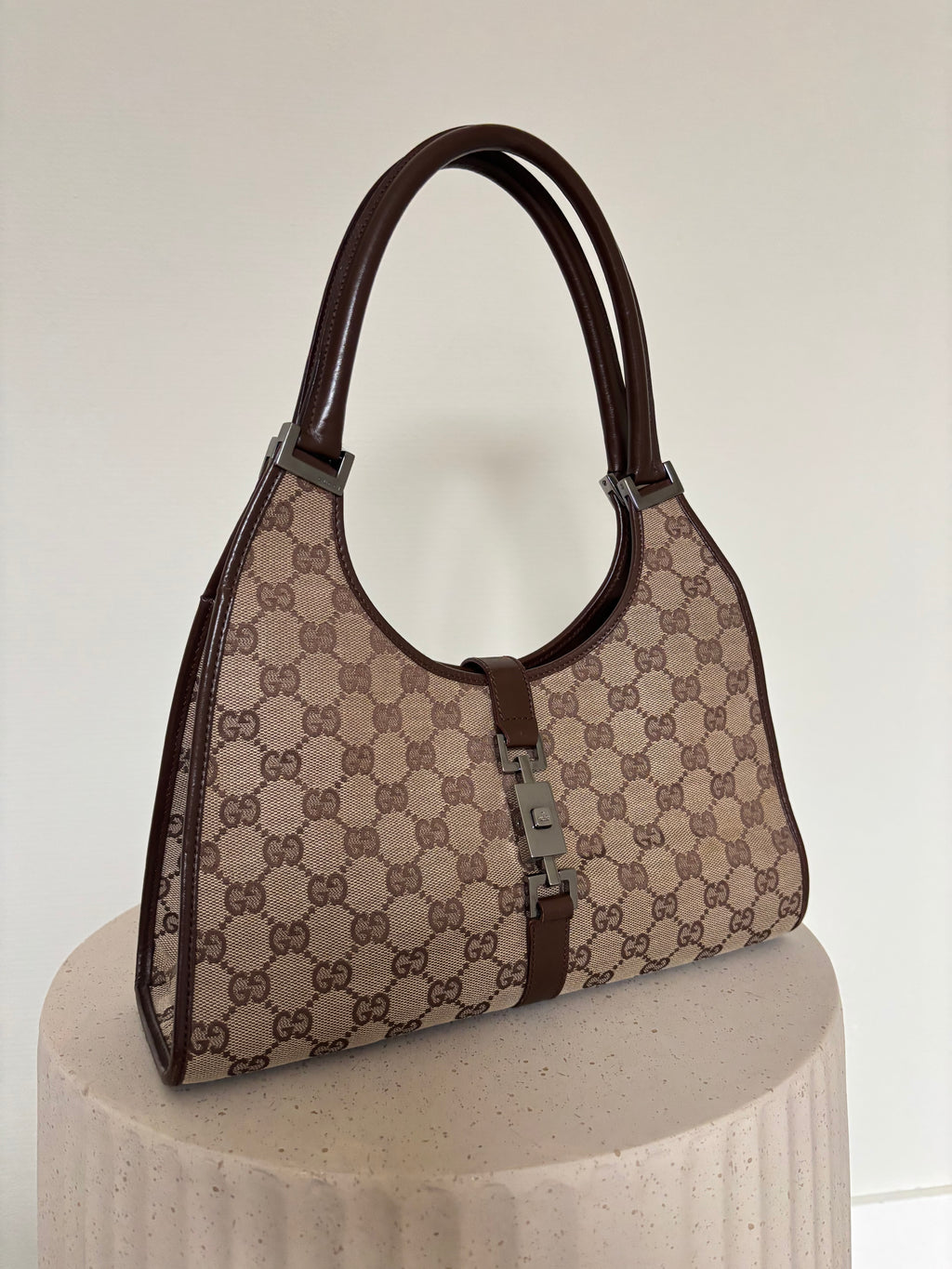 Gucci Jackie Bardot Shoulderbag