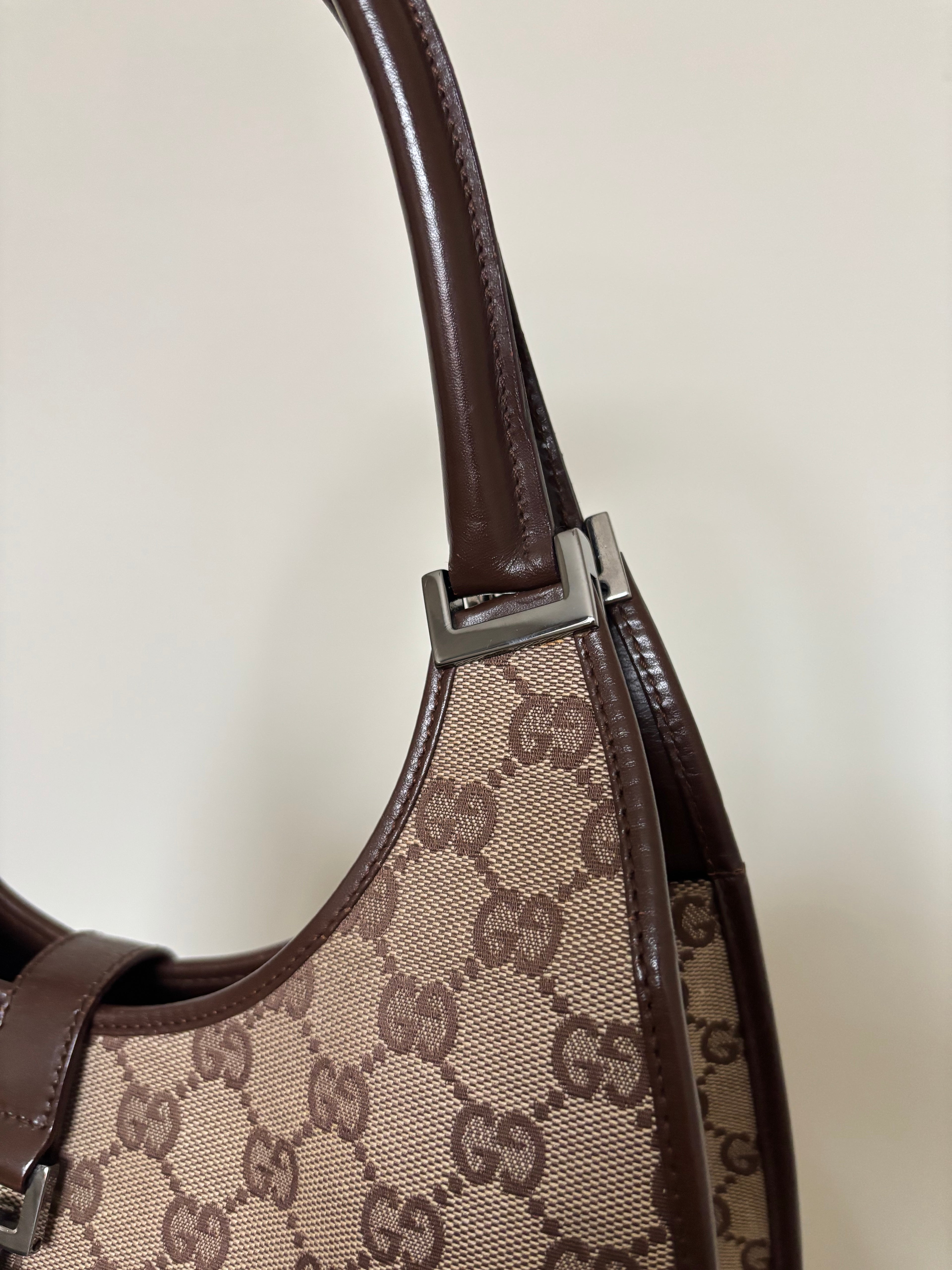Gucci Jackie Bardot Shoulderbag