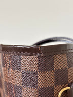 Louis Vuitton Neverfull MM Damier