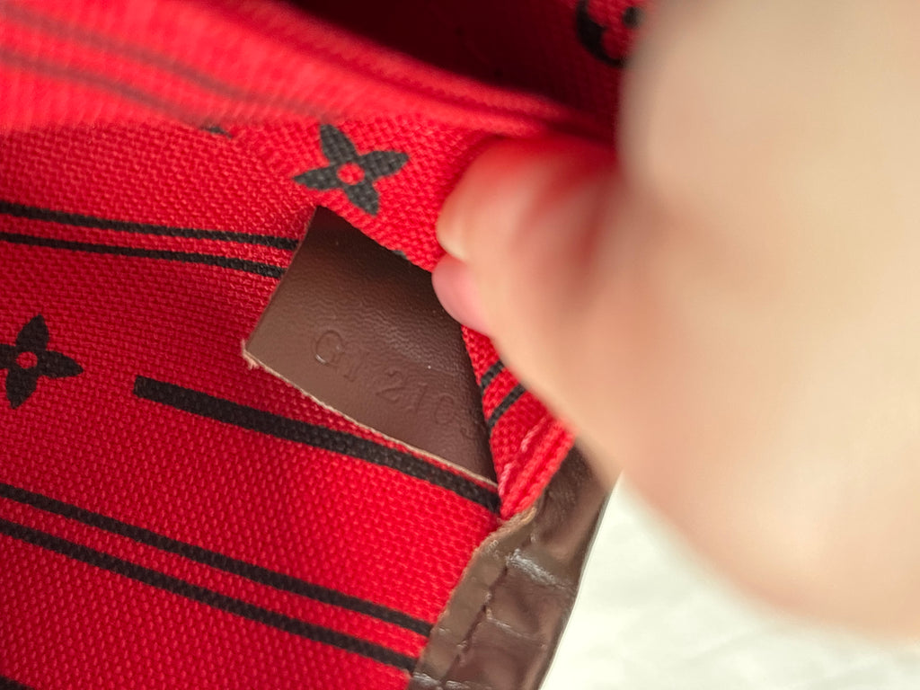 Louis Vuitton Neverfull MM Damier