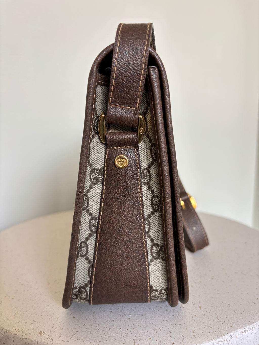 Vintage Gucci GG Supreme Crossbody