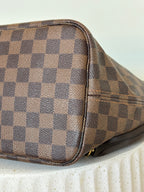 Louis Vuitton Neverfull MM Damier