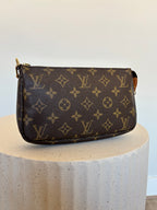 Louis Vuitton Pochette Accessoires