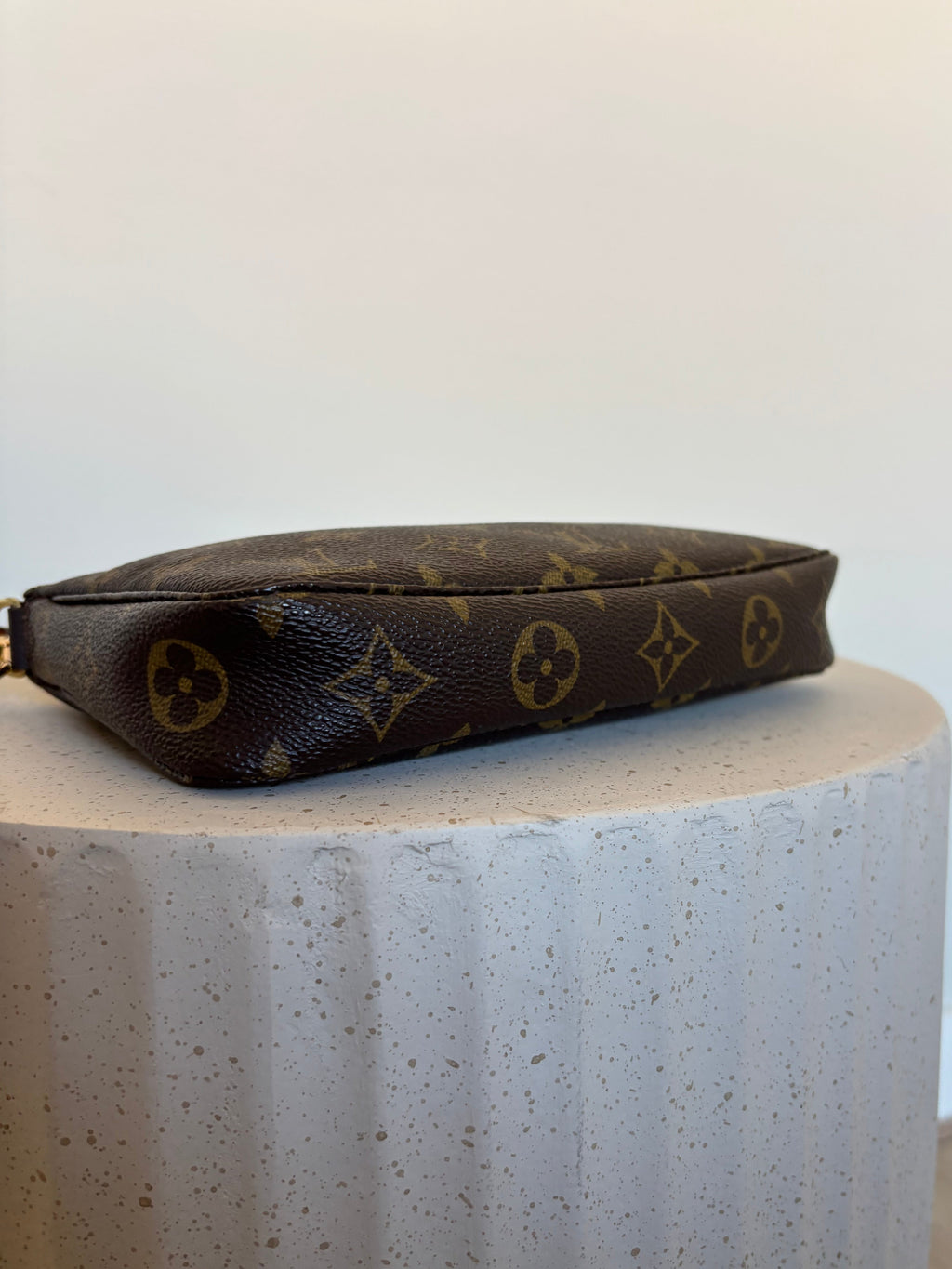 Louis Vuitton Pochette Accessoires