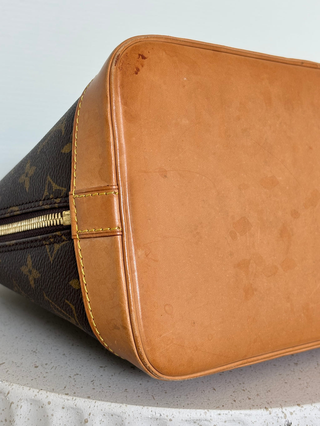 Louis Vuitton Alma PM