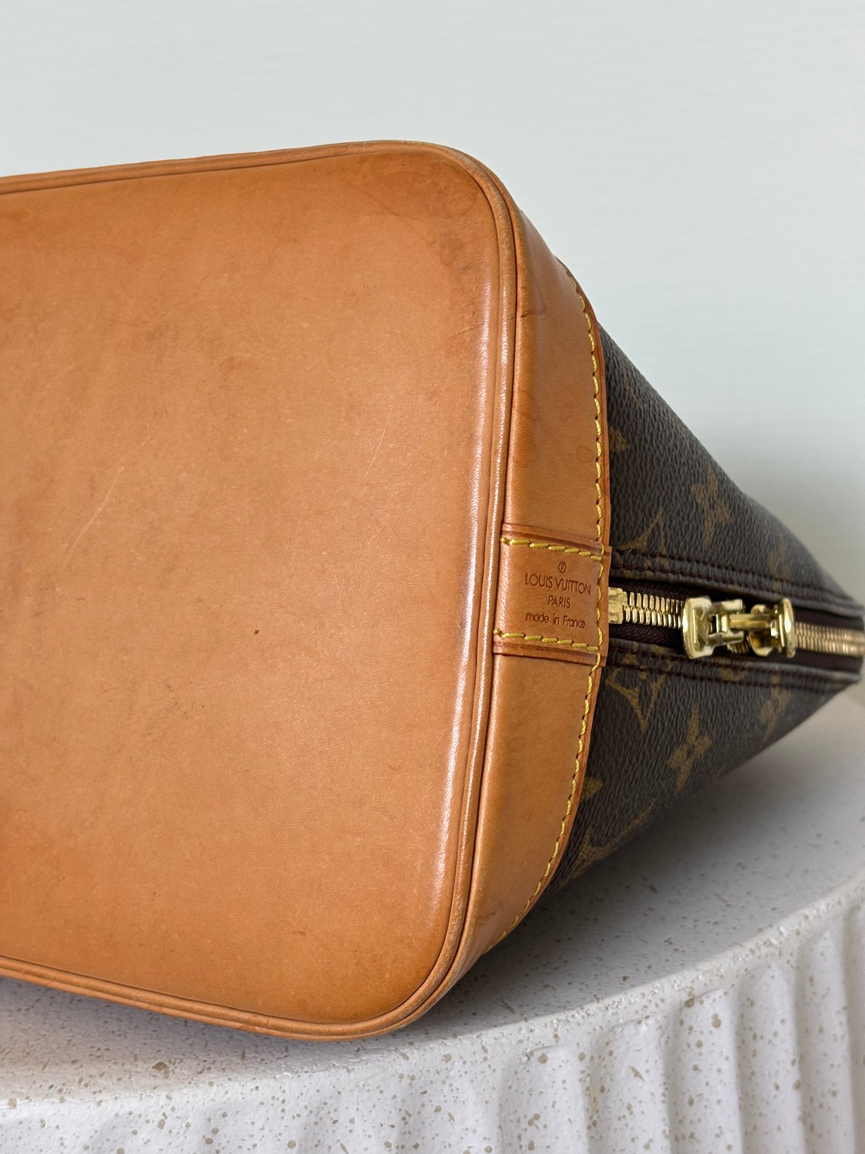 Louis Vuitton Alma PM