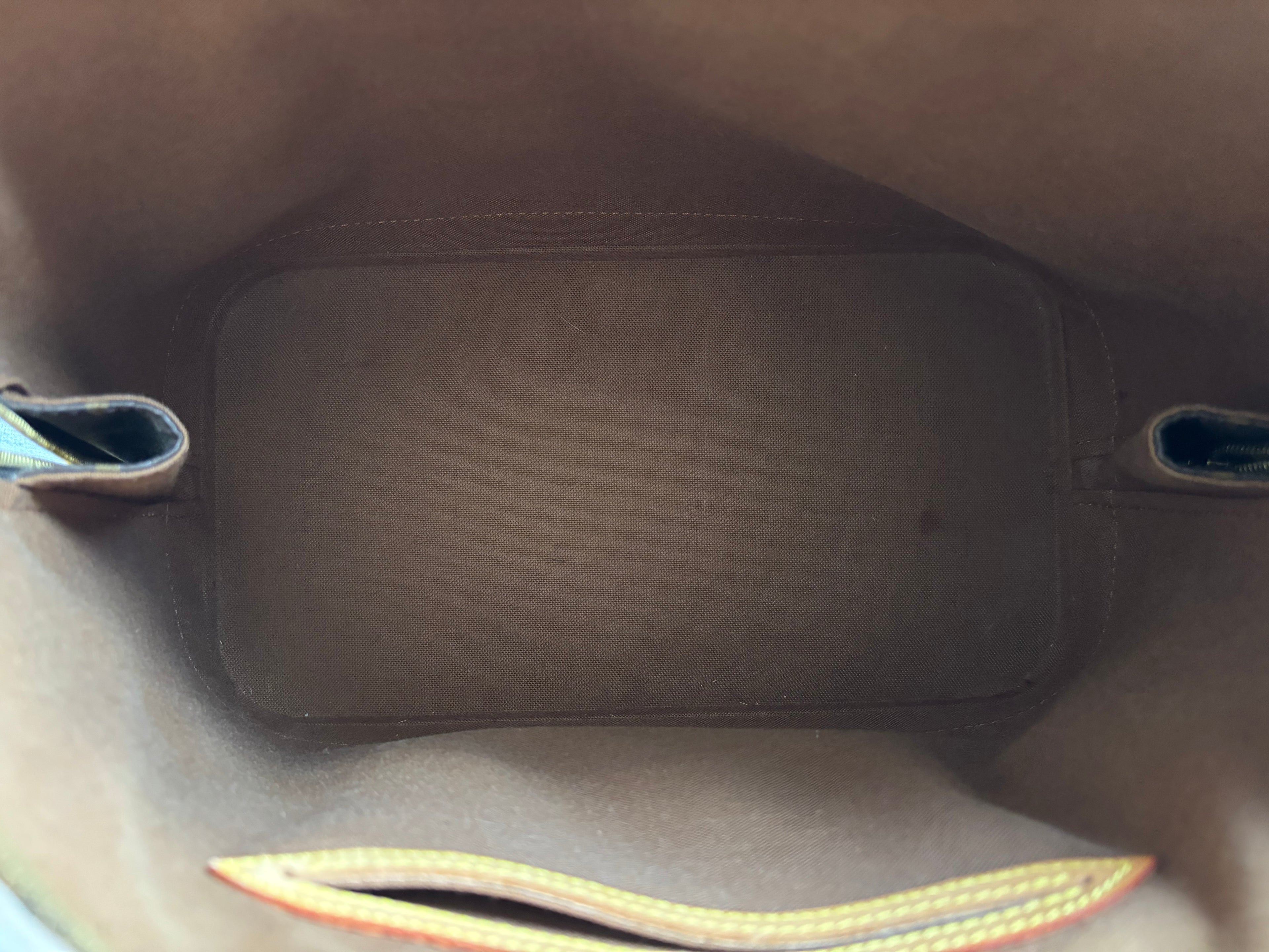 Louis Vuitton Alma PM