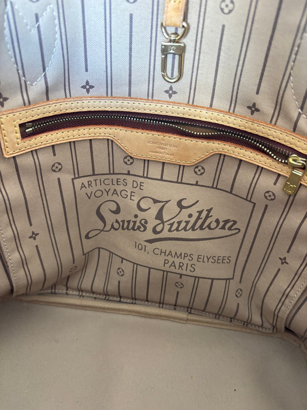 Louis Vuitton Neverfull MM