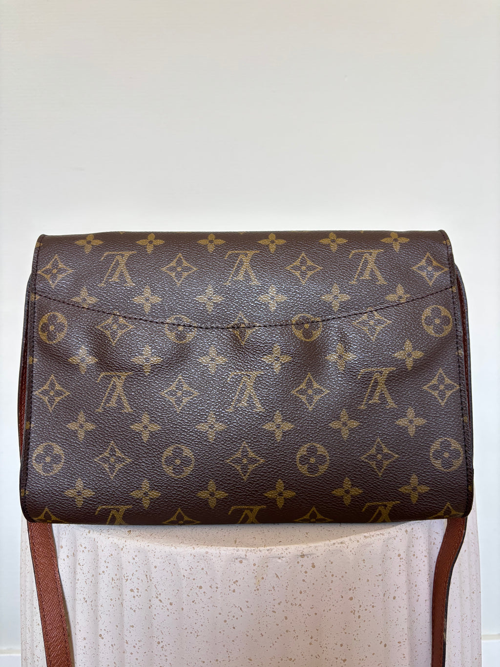 Louis Vuitton Pochette Bordeaux