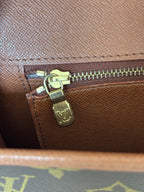 Louis Vuitton Pochette Bordeaux