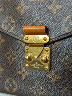 Louis Vuitton Pochette Métis